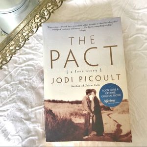 3/$12📖 The Pact